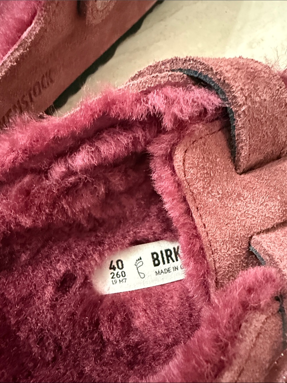 Birkenstock ladies Burgundy Suede Slip-On Clogs with Buckle new ..size 40 - Picture 2 of 7